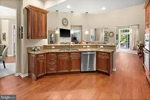 12 Hardwick Dr, Kendall Park, NJ 08824 - Photo 18