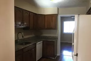 95 Thoreau Dr, Plainsboro Township, NJ 08536 - Photo 4