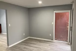 102 Riverbend Dr, North Brunswick Township, NJ 08902 - Photo 4