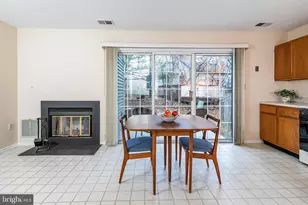 2002 Sandlewood Court, Monmouth Junction, NJ 08852 - Photo 8