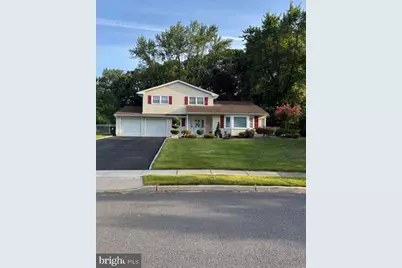 22 Tuscorora Circle, Old Bridge Township, NJ 08857 - Photo 1