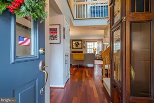 32 Springwood Ct, Princeton, NJ 08540 - Photo 2