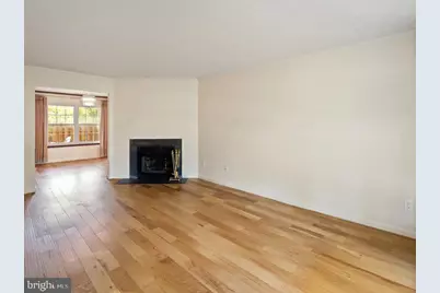 18 Pond View Drive, Plainsboro Township, NJ 08536 - Photo 14