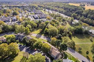 18 Pond View Dr, Plainsboro Township, NJ 08536 - Photo 4