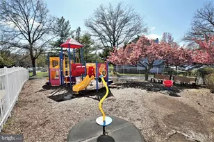 1016 Aspen Dr, Plainsboro Township, NJ 08536 - Photo 30