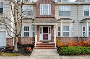 100 Forest Dr, Piscataway Township, NJ 08854 - Photo 2