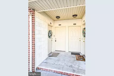 1302 Bradley Court, Princeton, NJ 08540 - Photo 2