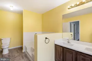 44 Heather Ct, Monmouth Junction, NJ 08852 - Photo 28