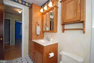 4 S Linden Ln S, Plainsboro Township, NJ 08536 - Photo 22