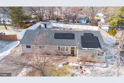 17 Cambridge Road, Kendall Park, NJ 08824 - Photo 32