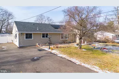 17 Cambridge Road, Kendall Park, NJ 08824 - Photo 30