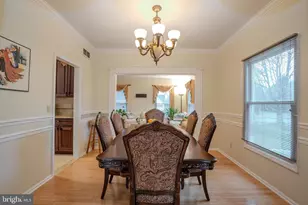 18 Lovell Dr, Plainsboro Township, NJ 08536 - Photo 4