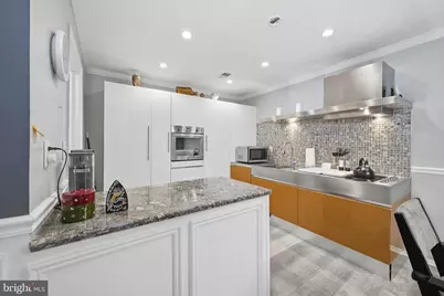 243 W Wycoff Way, East Brunswick Township, NJ 08816 - Photo 2