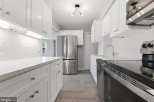 43 Freeman St, Woodbridge Township, NJ 07095 - Photo 10