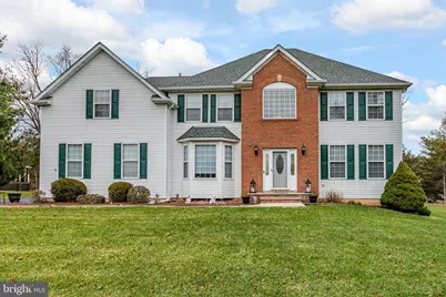 4 Gramercy Road, Monmouth Junction, NJ 08852 - Photo 1