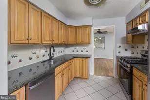 113 Thoreau, Plainsboro Township, NJ 08536 - Photo 4