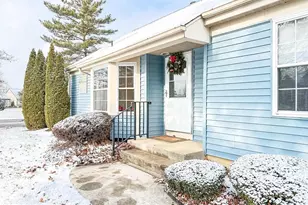 167 Concordia Cir, Monroe Township, NJ 08831 - Photo 2