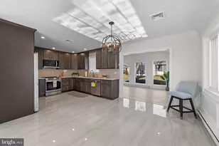 398 Fuchsia Plaza, Monroe Township, NJ 08831 - Photo 2