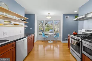 47 Hedge Row Rd, Plainsboro Township, NJ 08540 - Photo 8