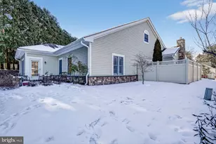 2 Conifer Ct, Princeton, NJ 08540 - Photo 4