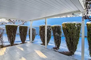 220 Manchester Ln, Monroe Township, NJ 08831 - Photo 28