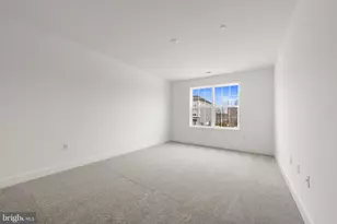 27205 Radford, Monroe Township, NJ 08831 - Photo 14