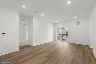 27205 Radford, Monroe Township, NJ 08831 - Photo 2