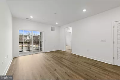 27205 Radford, Monroe Township, NJ 08831 - Photo 4