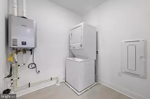 27205 Radford, Monroe Township, NJ 08831 - Photo 22