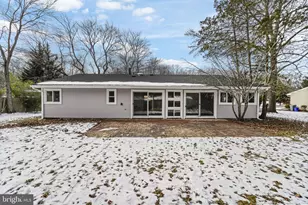 20 Stockton Rd, Kendall Park, NJ 08824 - Photo 4