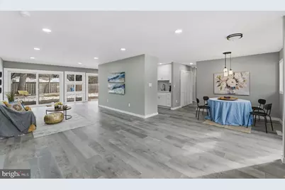 20 Stockton Road, Kendall Park, NJ 08824 - Photo 12