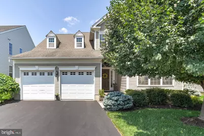 118 Andover Drive, Kendall Park, NJ 08824 - Photo 2