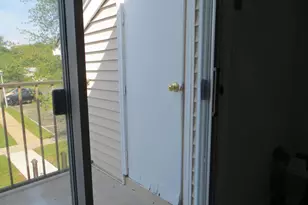 631 Madison Dr, Monroe Township, NJ 08831 - Photo 18