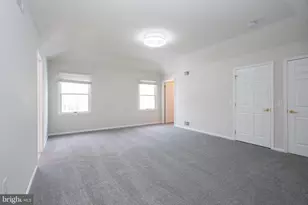 1 Dawson, Monroe Township, NJ 08831 - Photo 16