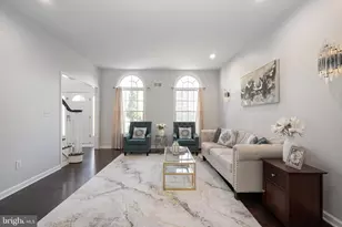 9 Redwood, Monroe Township, NJ 08831 - Photo 10