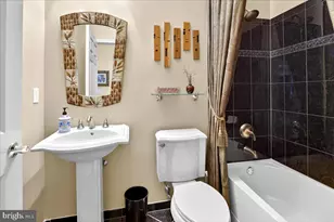 38 Edgemere Dr, Kendall Park, NJ 08824 - Photo 34