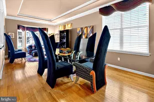 38 Edgemere Dr, Kendall Park, NJ 08824 - Photo 8