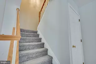 401 Pheasant Run, Monmouth Junction, NJ 08852 - Photo 18