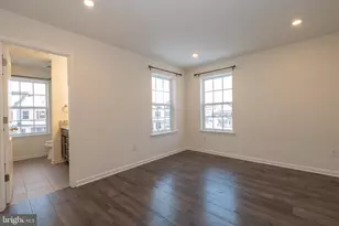 601 Charleston Dr, Monroe Township, NJ 08831 - Photo 18