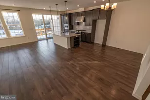 601 Charleston Dr, Monroe Township, NJ 08831 - Photo 24