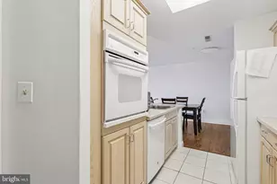 2202 Windrow Dr, Princeton, NJ 08540 - Photo 20