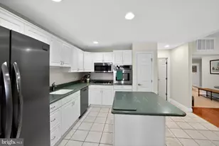 4 Empress Ct, Princeton, NJ 08540 - Photo 10