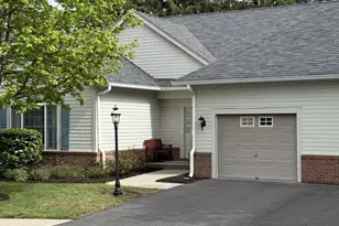 4 Empress Ct, Princeton, NJ 08540 - Photo 1