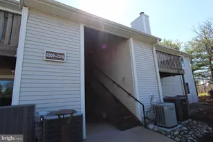 2315 Aspen Dr, Plainsboro Township, NJ 08536 - Photo 2