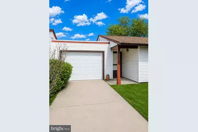 149 Maclura Plaza, Monroe Township, NJ 08831 - Photo 2
