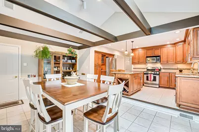 3 Clinton Court, Kendall Park, NJ 08824 - Photo 14