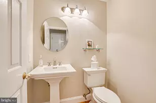 3 Clinton Ct, Kendall Park, NJ 08824 - Photo 24