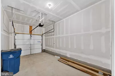 505 Sadie Circle, New Brunswick, NJ 08901 - Photo 24