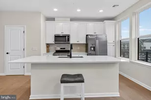 505 Sadie Cir, New Brunswick, NJ 08901 - Photo 8