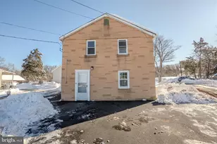 3774 State Route 27, Kendall Park, NJ 08824 - Photo 1